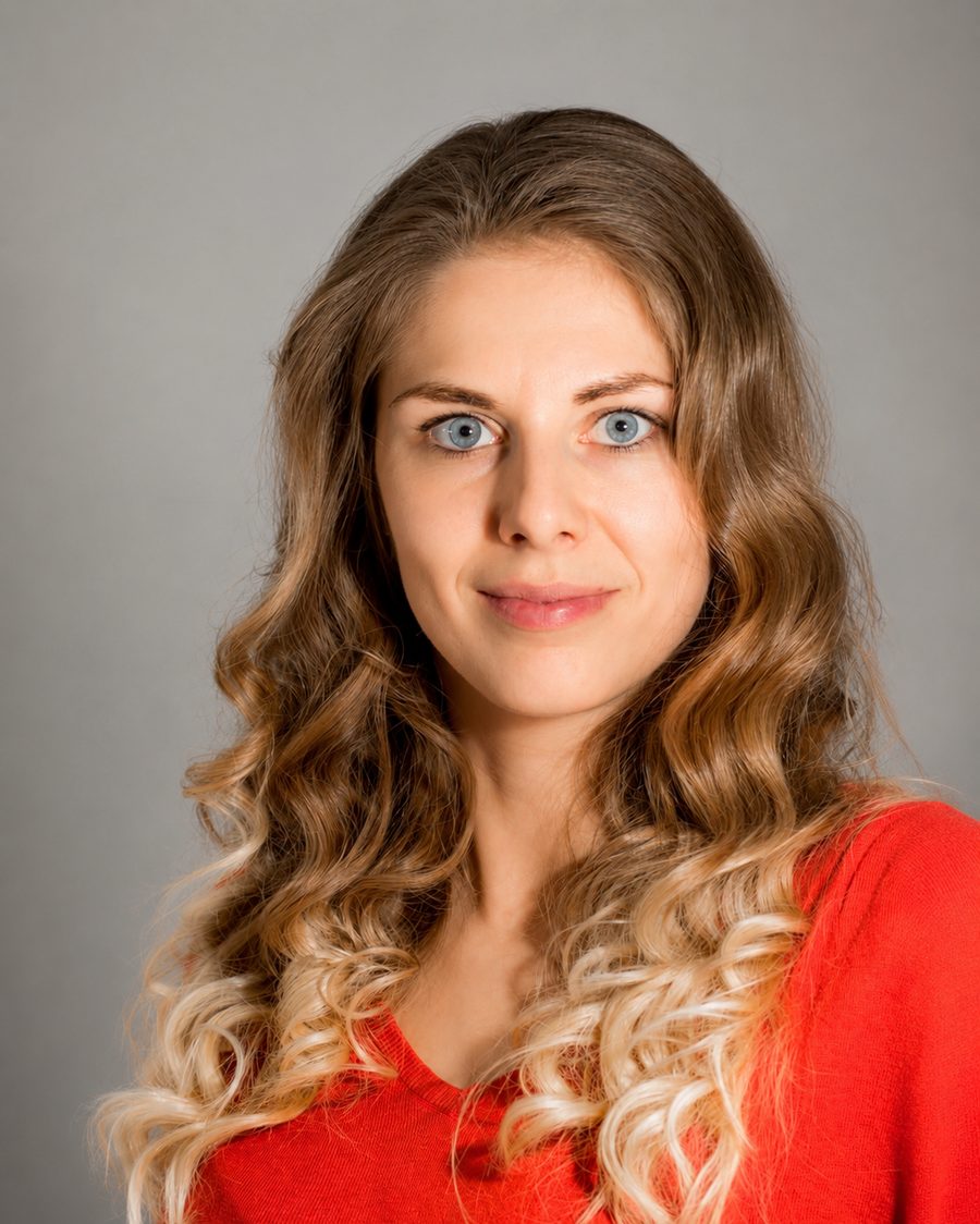 Alena Volánková — portrétní fotografie